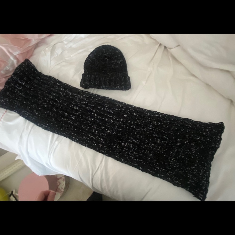 Keep It Trendy Infinity Scarf and Hat
